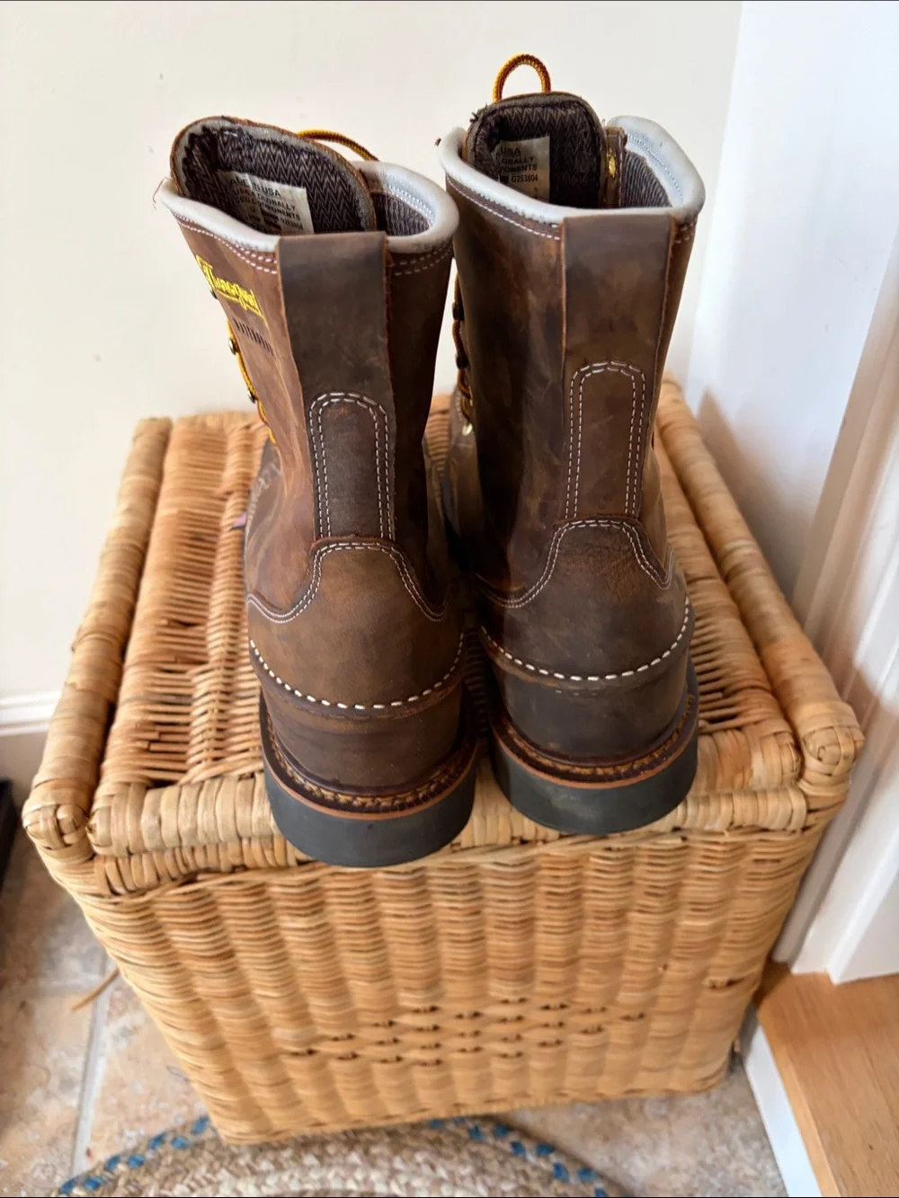 Thorogood 8” Steel Toe WP Moc Toe Work Boot 804-3898 Size 9.5D
